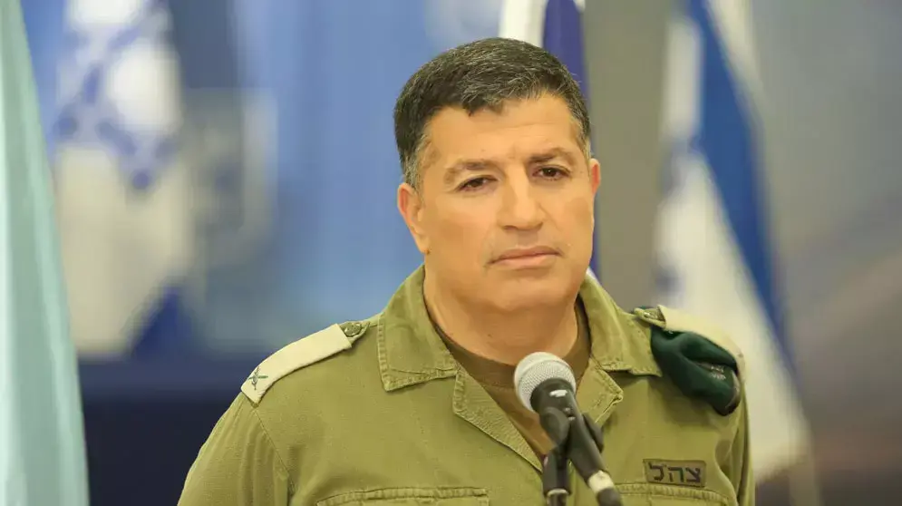 פולי מרדכי במסיבת עיתונאים בעקבות התקיפה בעזה 