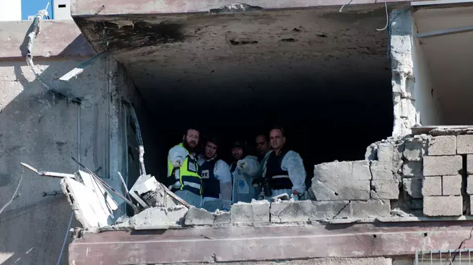פגיעת רקטה בבניין בקרית מלאכי פגיעת רקטה בבניין בקרית מלאכי