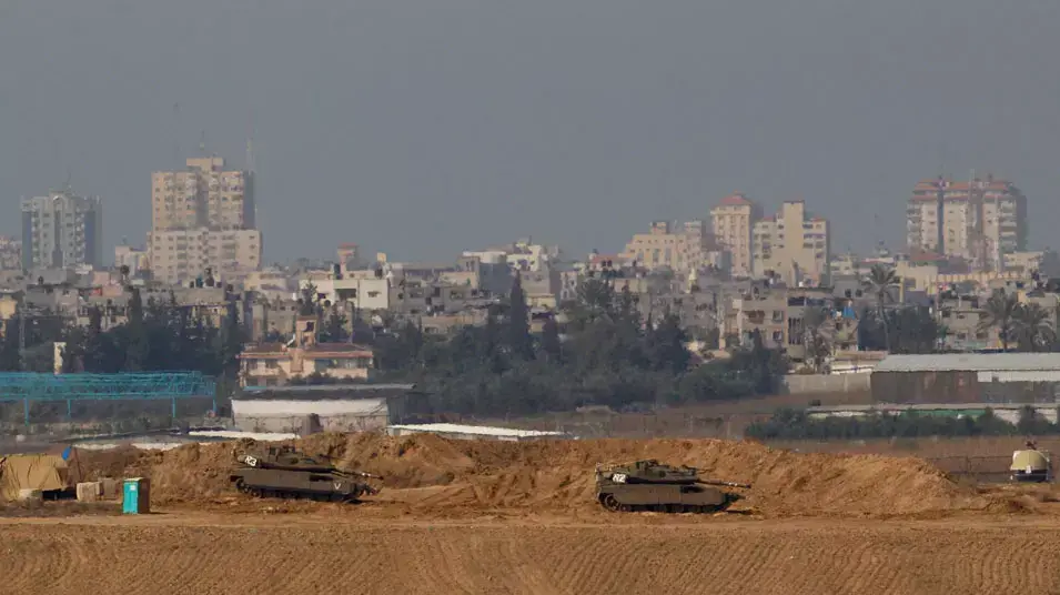 כלי שריון של צה"ל בגבול הצפוני של רצועת עזה. 15 בנובמבר 2012 כלי שריון של צה"ל בגבול הצפוני של רצועת עזה. 15 בנובמבר 2012