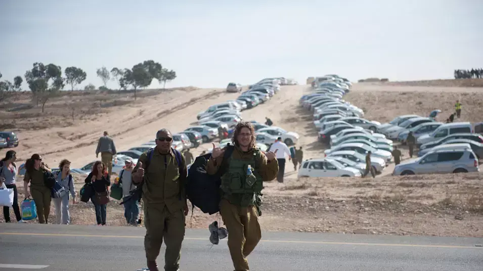 כוחות מילואים נערכים לכניסה לעזה , נובמבר 2012 כוחות מילואים נערכים לכניסה לעזה , נובמבר 2012