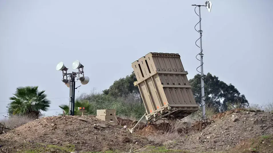 סוללת כיפת ברזל בגוש דן, נובמבר 2012 סוללת כיפת ברזל בגוש דן, נובמבר 2012