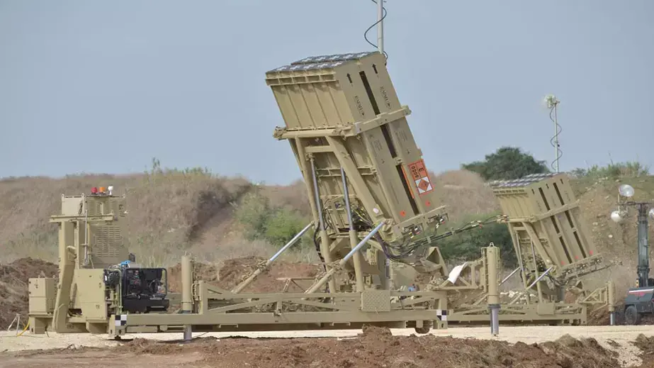 סוללת כיפת ברזל בגוש דן, נובמבר 2012 סוללת כיפת ברזל בגוש דן, נובמבר 2012