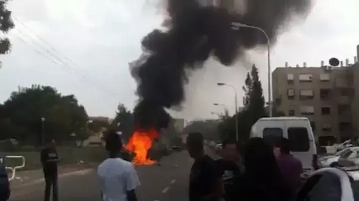 מטח רקטות על אשדוד: מספר בני אדם נפצעו קל