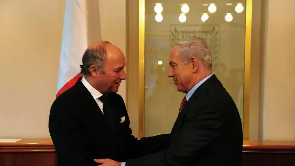 ראש הממשלה בנימין נתניהו עם שר החוץ הצרפתי לורן פאביוס בירושלים, נובמבר 2012 ראש הממשלה בנימין נתניהו עם שר החוץ הצרפתי לורן פאביוס בירושלים, נובמבר 2012