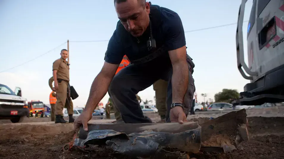 פגיעה ברכב בכניסה לאופקים פגיעה ברכב בכניסה לאופקים