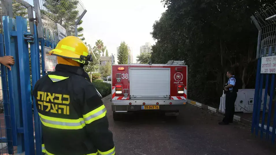 בית ספר באשקלון שנפגע מפגיעת רקטה בית ספר באשקלון שנפגע מפגיעת רקטה