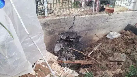 נפילת רקטה באשקלון נפילת רקטה באשקלון