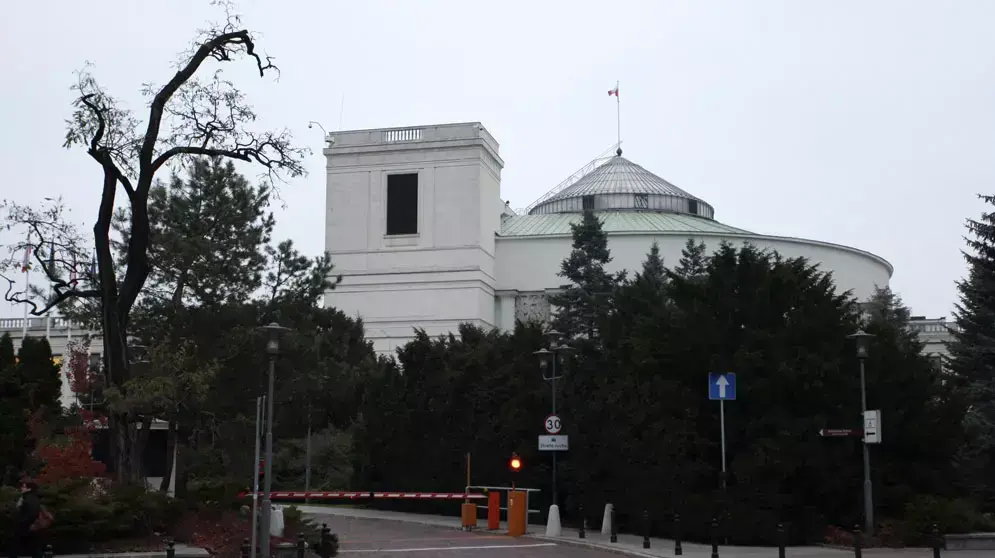 בניין הפרלמנט הפולני בוורשה. נובמבר 2012 בניין הפרלמנט הפולני בוורשה. נובמבר 2012