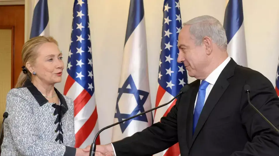 בנימין נתניהו נפגש עם מזכירת המדינה האמריקאית הילרי קלינטון בנימין נתניהו נפגש עם מזכירת המדינה האמריקאית הילרי קלינטון