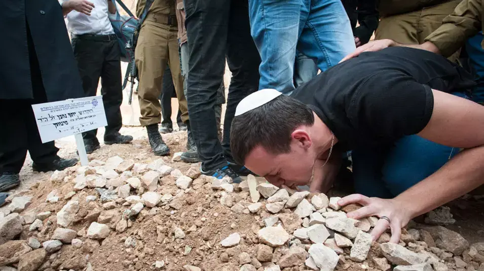 הלוויתו של יוסף פרטוק, נובמבר 2012 הלוויתו של יוסף פרטוק, נובמבר 2012