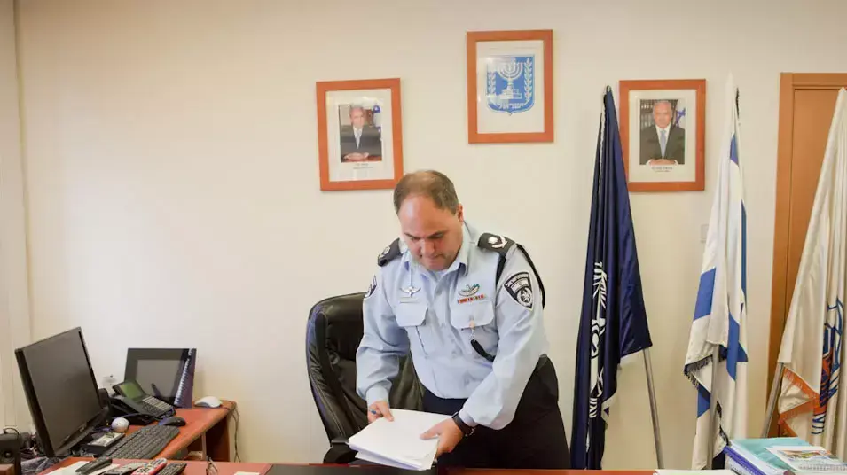 ראש הימ"ר בתדרוך בלוד על פרשת שמעון קופר והרופאה המרדימה ראש הימ"ר בתדרוך בלוד על פרשת שמעון קופר והרופאה המרדימה