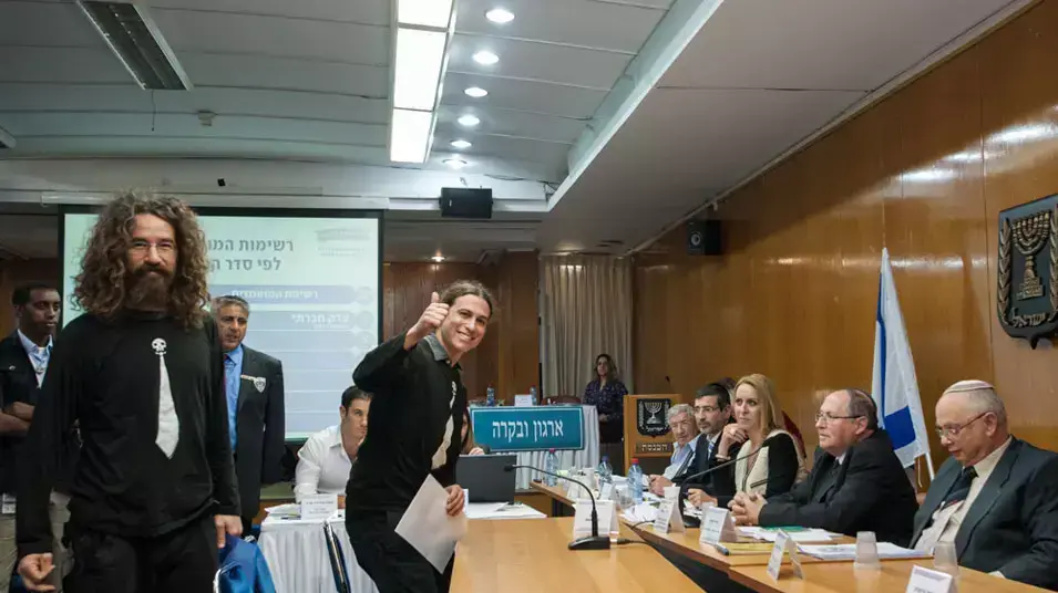 הפיראטים,הגשת רשימות לוועדת הבחירות, דצמבר 2012 הפיראטים,הגשת רשימות לוועדת הבחירות, דצמבר 2012