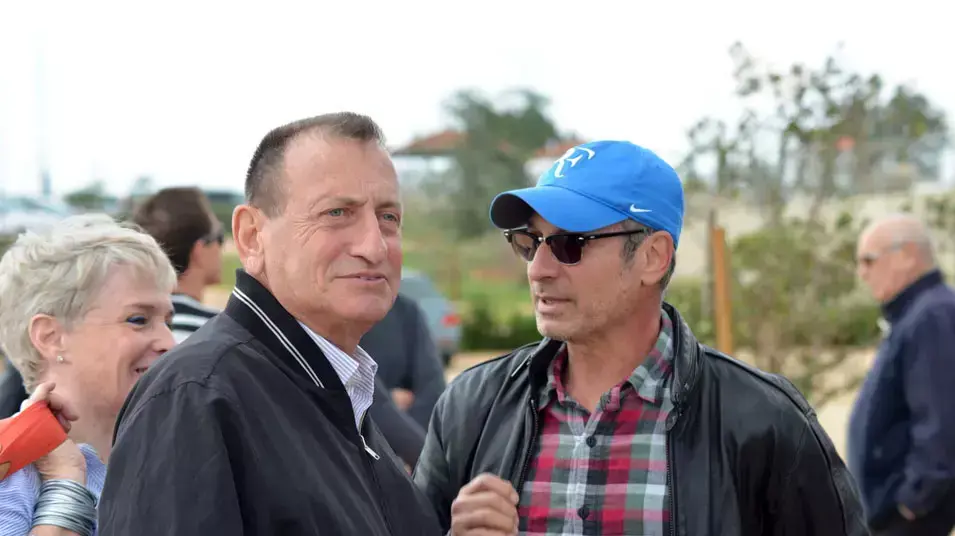 שמואל וילוז'ני ורון חולדאי שמואל וילוז'ני ורון חולדאי