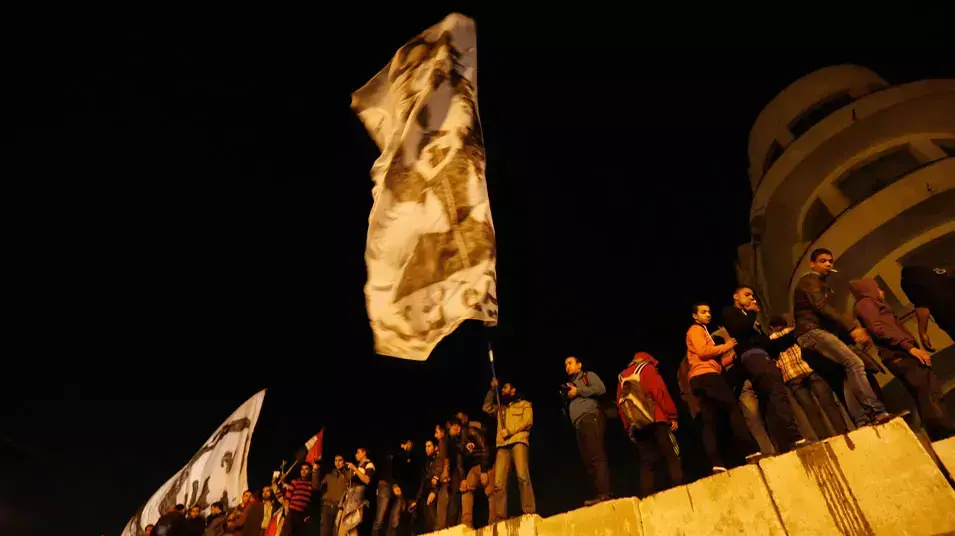 אלפים מפגינים נגד משאל העם על החוקה החדשה במצרים, 11 בדצמבר 2012 אלפים מפגינים נגד משאל העם על החוקה החדשה במצרים, 11 בדצמבר 2012