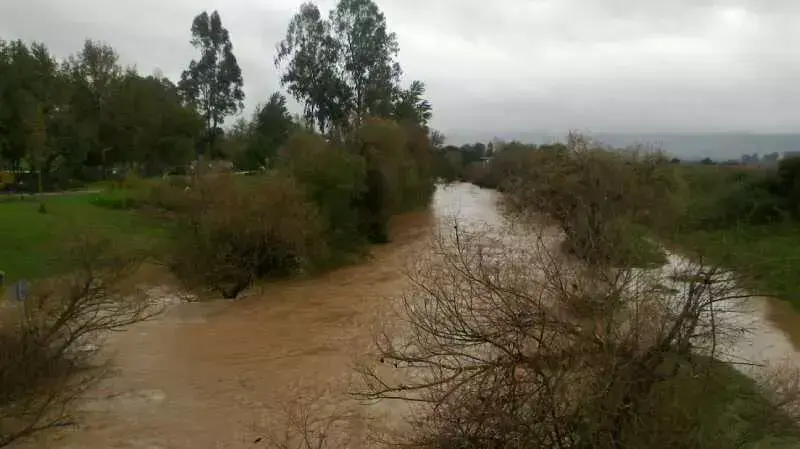 נהר הירדן עולה על גדותיו נהר הירדן עולה על גדותיו