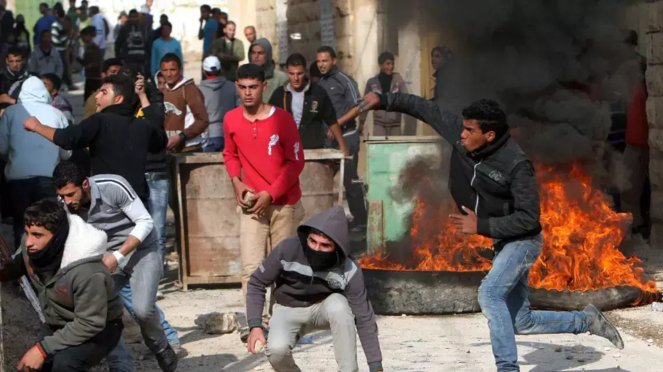 מהומות בין כוח מיוחד של צה"ל לפלשתינים בכפר טמון, ינואר 2013 מהומות בין כוח מיוחד של צה"ל לפלשתינים בכפר טמון, ינואר 2013
