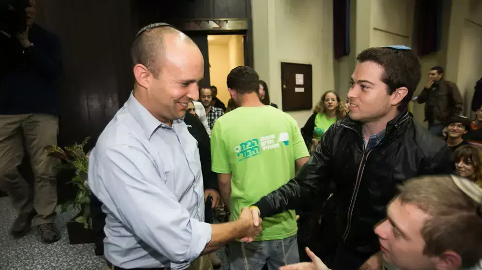נפתלי בנט במפגש עם סטודנטים באוניברסיטת בר אילן, ינואר 2013 נפתלי בנט במפגש עם סטודנטים באוניברסיטת בר אילן, ינואר 2013