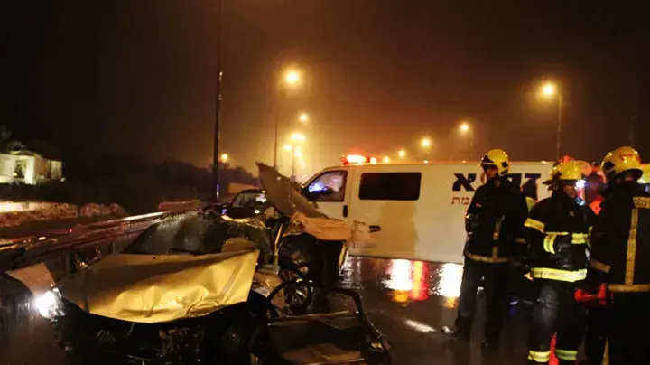 שלושה הרוגים בתאונת דרכים בכביש 1 שלושה הרוגים בתאונת דרכים בכביש 1