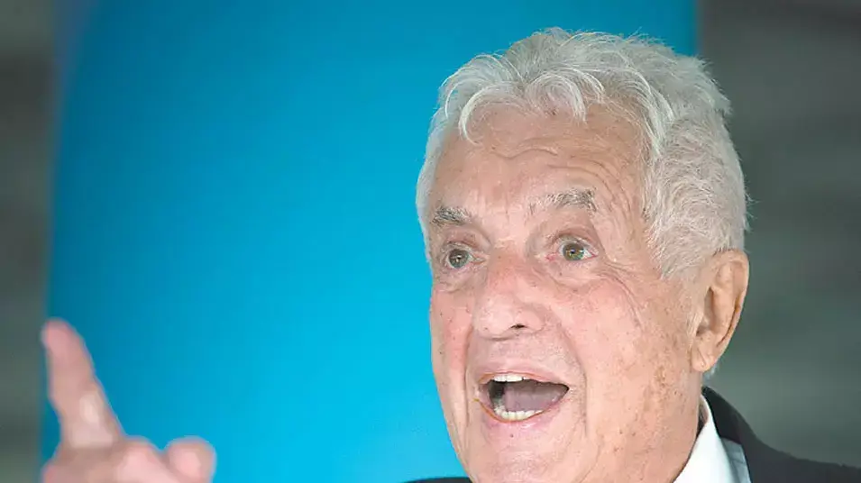פלטו שרון פלטו שרון