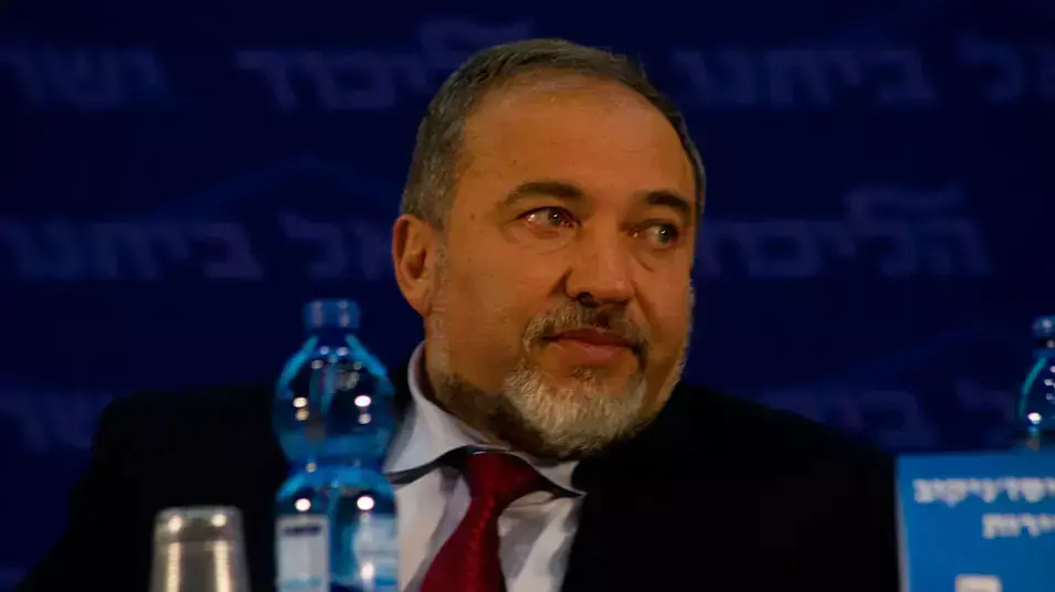 יו"ר ישראל ביתינו אביגדור ליברמן בכנס פעילים בראשון לציון, ינואר 2013 יו"ר ישראל ביתינו אביגדור ליברמן בכנס פעילים בראשון לציון, ינואר 2013
