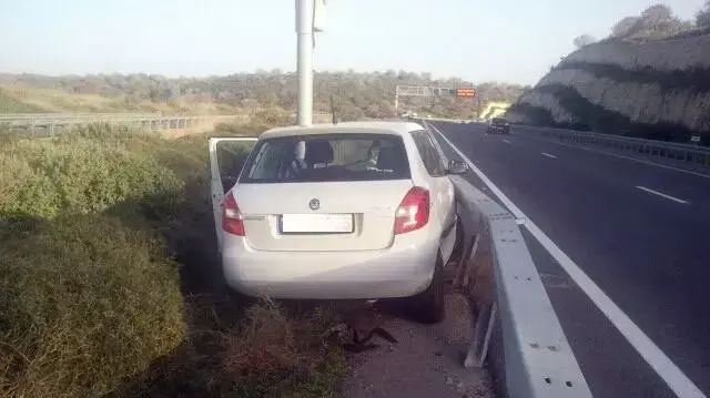 רכב שנתפס לאחר שנהג במהירות מופרזת, ינואר 2013