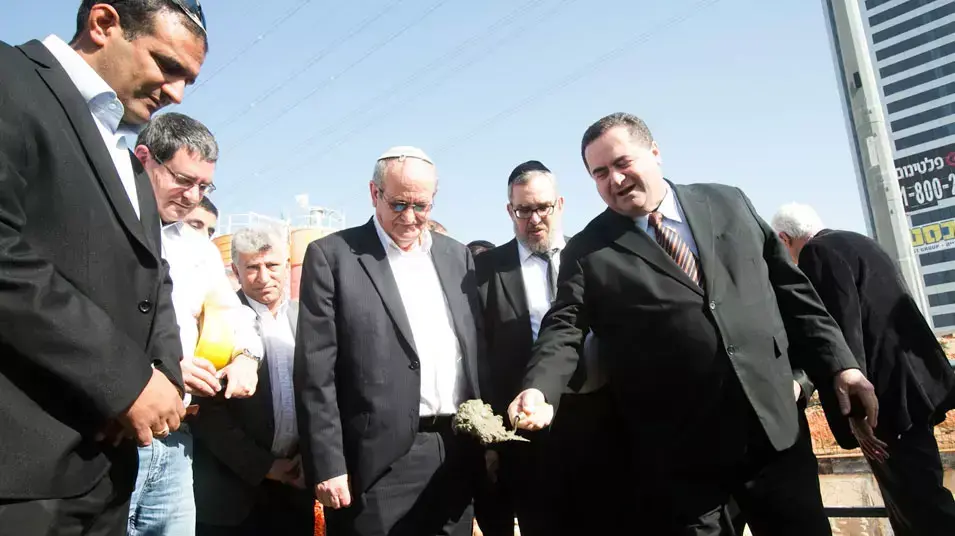 הנחת אבן פינה רכבת הקלה בגוש דן במעמד שר התחבורה ישראל כץ הנחת אבן פינה רכבת הקלה בגוש דן במעמד שר התחבורה ישראל כץ