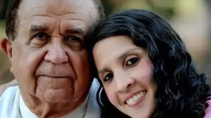נולדה בלי לשון ושבה לדבר: "חיה חיים נורמליים"