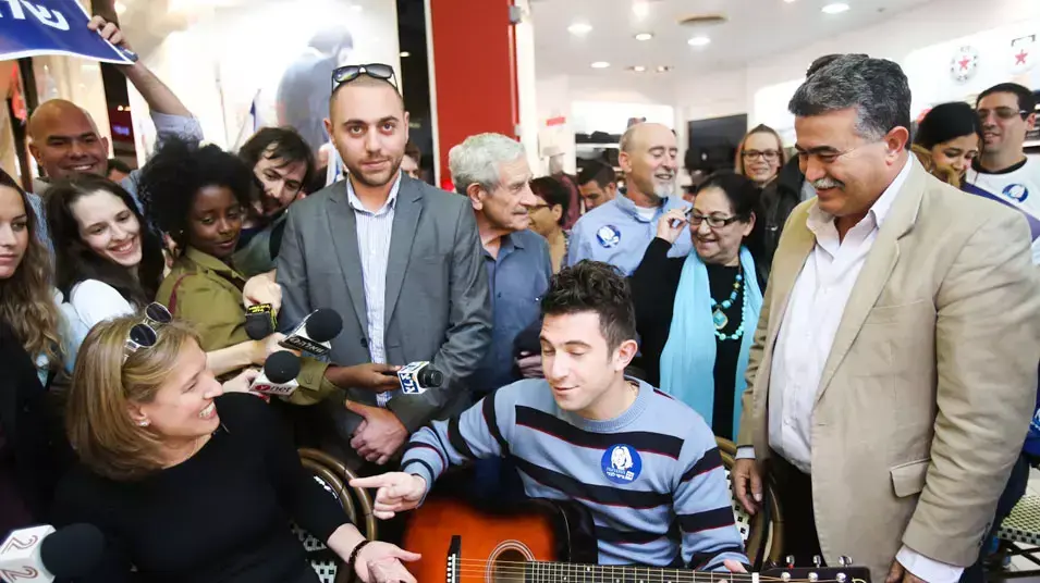 ציפי לבני מבקרת בקניון ציפי לבני מבקרת בקניון