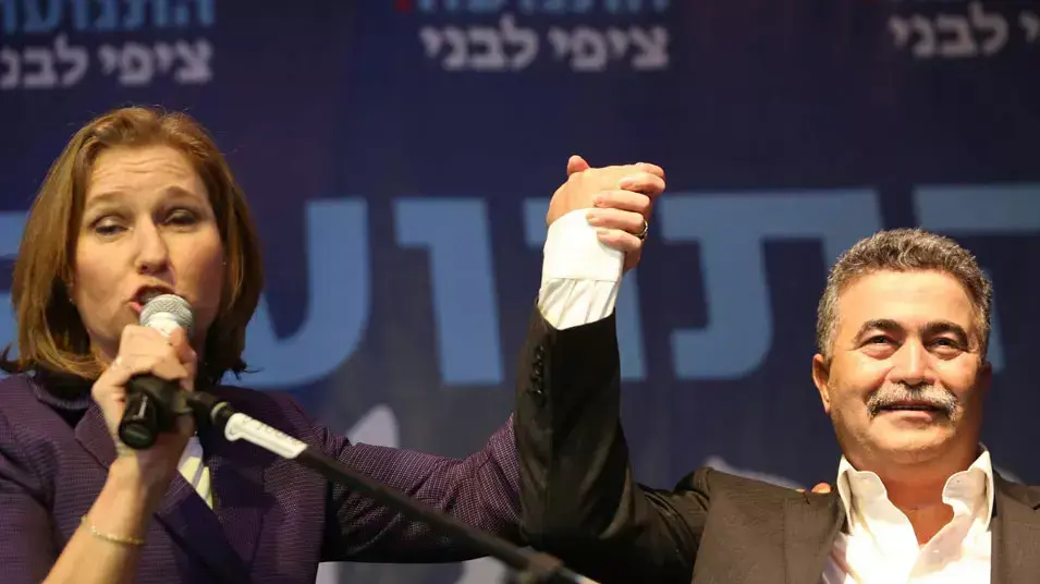 יור התנועה ציפי לבני ועמיר פרץ במטה, תוצאות המדגם -יום הבחירות ינואר 2013 יור התנועה ציפי לבני ועמיר פרץ במטה, תוצאות המדגם -יום הבחירות ינואר 2013