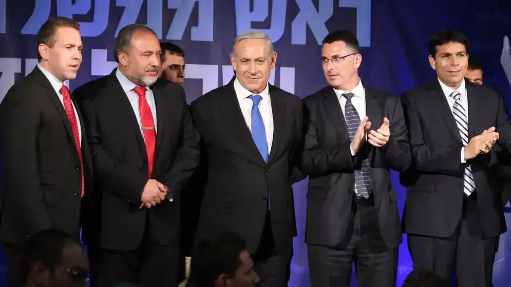נציגי הליכוד וישראל ביתנו בעת תוצאות המדגם, ינואר 2013 נציגי הליכוד וישראל ביתנו בעת תוצאות המדגם, ינואר 2013