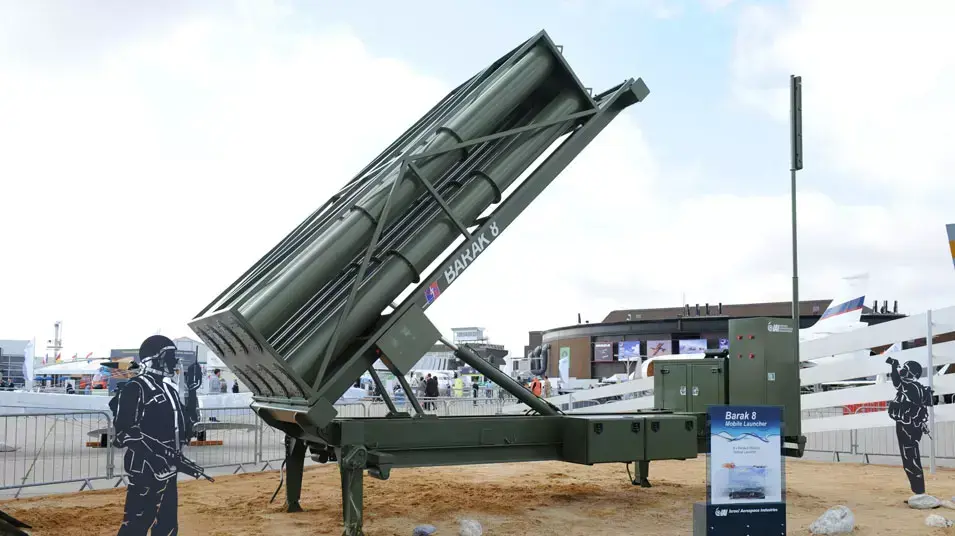 'ברק 8' טיל העתיד של חיל הים הישראלי 'ברק 8' טיל העתיד של חיל הים הישראלי