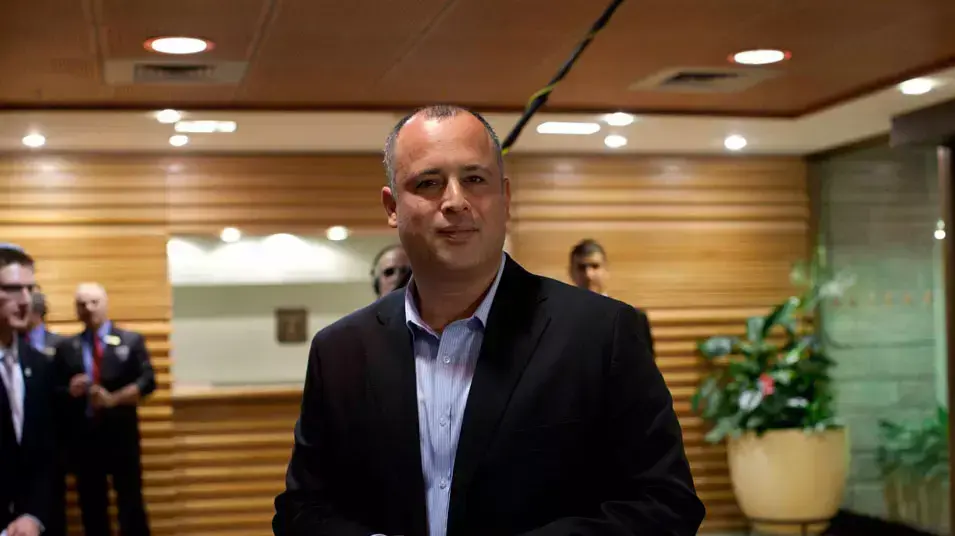 חיליק בר מגיע לטקס ההשבעה לכנסת ה-19, פברואר 2013 חיליק בר מגיע לטקס ההשבעה לכנסת ה-19, פברואר 2013