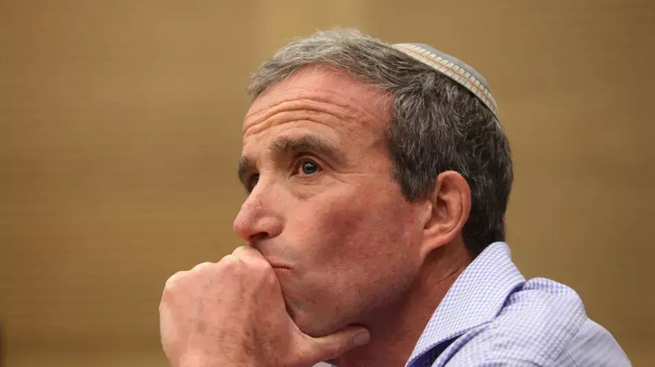 אלעזר שטרן  בישיבת סיעת התנועה, פברואר 2013