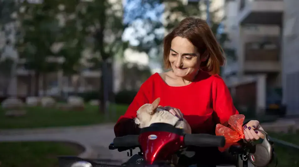 שרון טל, חולת דיסאוטונומיה משפחתית, פברואר 2013 שרון טל, חולת דיסאוטונומיה משפחתית, פברואר 2013