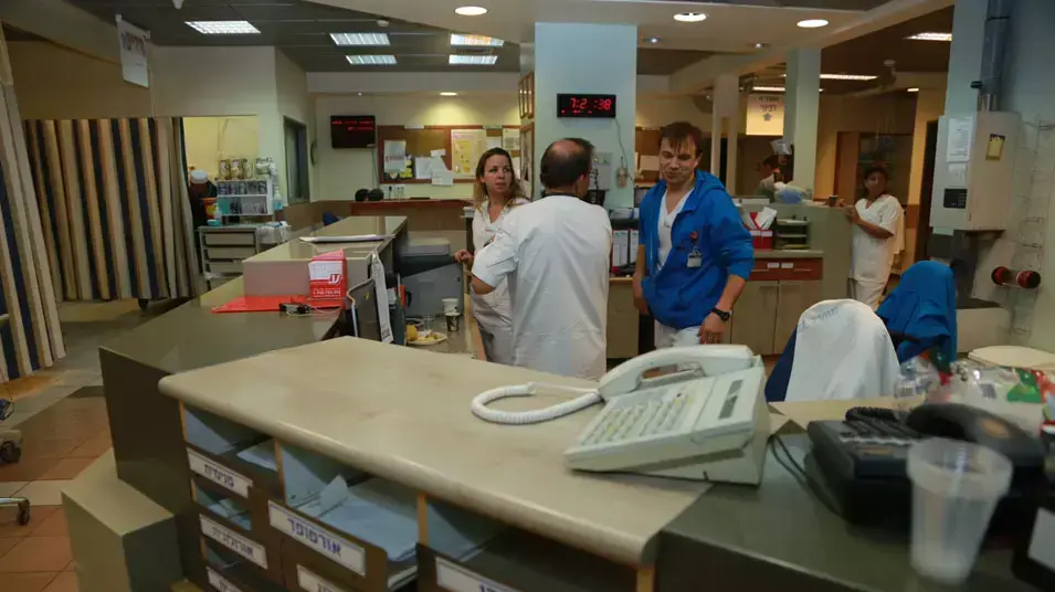 חדר המיון בבי"ח זיו בצפת אליו הובאו חמישה פצועים סורים, 16 פברואר 2013 חדר המיון בבי"ח זיו בצפת אליו הובאו חמישה פצועים סורים, 16 פברואר 2013