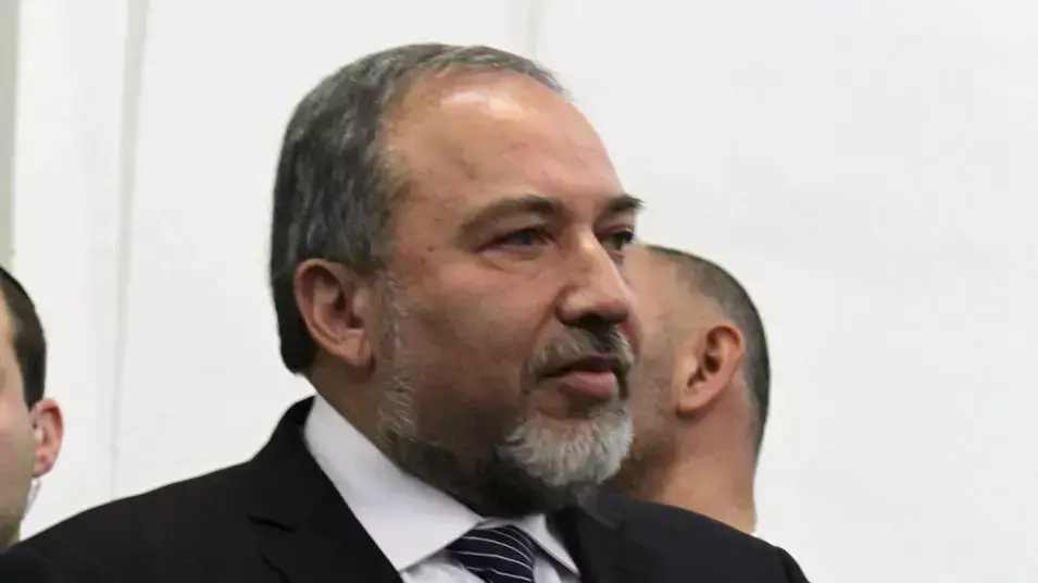 פתיחת משפטו של השר לשעבר אביגדור ליברמן, בית משפט השלום בירושלים, פברואר 2013 פתיחת משפטו של השר לשעבר אביגדור ליברמן, בית משפט השלום בירושלים, פברואר 2013