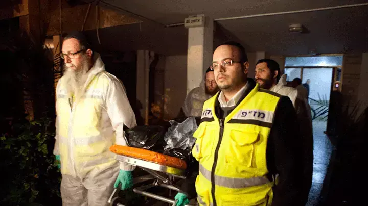 אם ובתה נספו בשריפה שפרצה בדירתן ברחוב ארלוזורוב בתל אביב, 18 פברואר 2013 אם ובתה נספו בשריפה שפרצה בדירתן ברחוב ארלוזורוב בתל אביב, 18 פברואר 2013