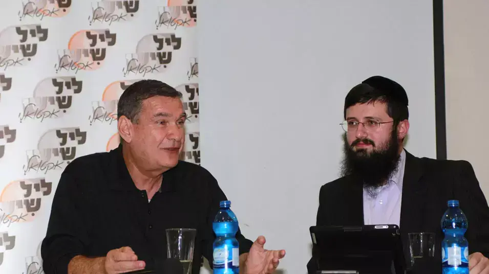 חיים רמון בכנס עם חרדים צעירים על מתווה הגיוס חיים רמון בכנס עם חרדים צעירים על מתווה הגיוס