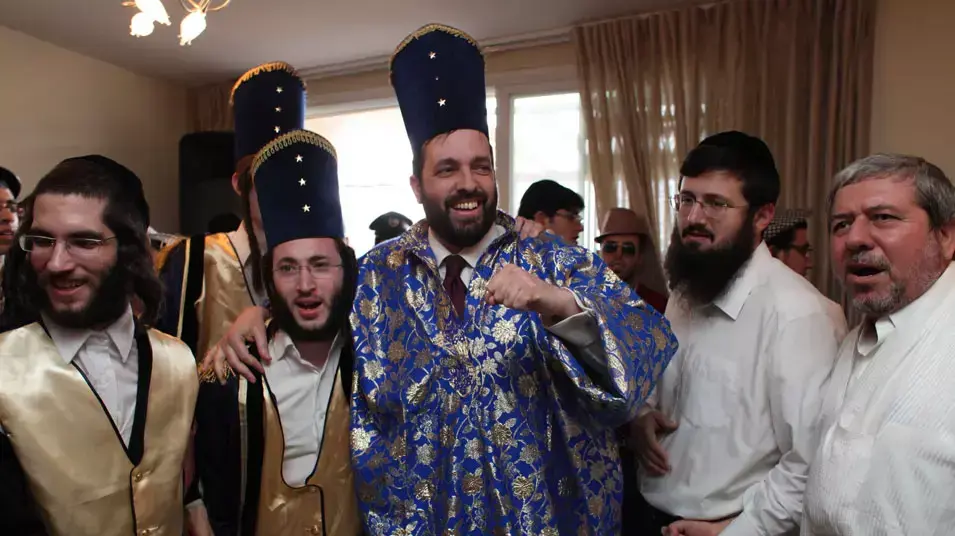 חגיגות פורים בביתו של ח"כ אריאל אטיאס מש"ס, פברואר 2013 חגיגות פורים בביתו של ח"כ אריאל אטיאס מש"ס, פברואר 2013
