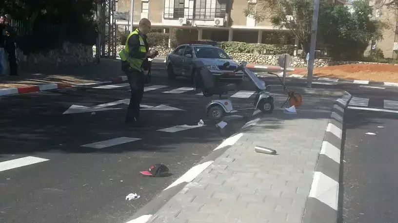 רוכב קלנועית נהרג בתאונה בבת ים, פברואר 2013 רוכב קלנועית נהרג בתאונה בבת ים, פברואר 2013