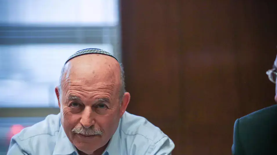 ניסן סלומיאנסקי בישיבת סיעת הבית היהודי, פברואר 2013 ניסן סלומיאנסקי בישיבת סיעת הבית היהודי, פברואר 2013