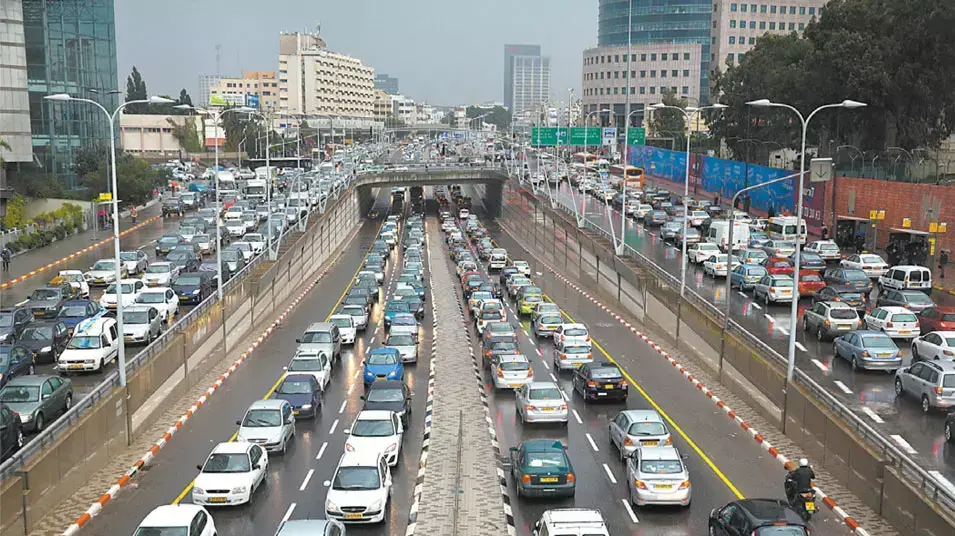 "בחזרה לעתיד", שיתיף פעולה עם ישראל היום "בחזרה לעתיד", שיתיף פעולה עם ישראל היום