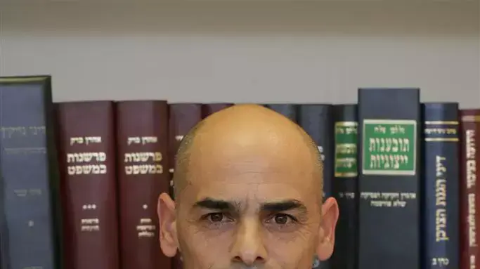 עורכי הדין של משפחת המנוח מיכאל בליאכוב שנהרג בתאונת עבודה בבתי הזיקוק באשדוד עורכי הדין של משפחת המנוח מיכאל בליאכוב שנהרג בתאונת עבודה בבתי הזיקוק באשדוד