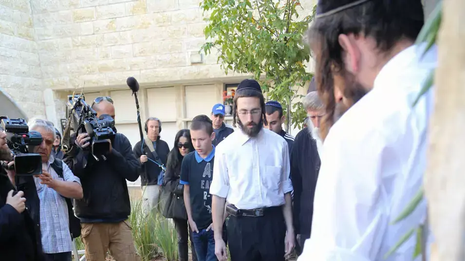 הלווייתם של חטואלה ואלכס קוזניצוב, חיפה, מרץ 2013 הלווייתם של חטואלה ואלכס קוזניצוב, חיפה, מרץ 2013