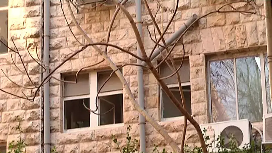 המשטרה תחקור: מדוע סרבן הגט לא היה אזוק?