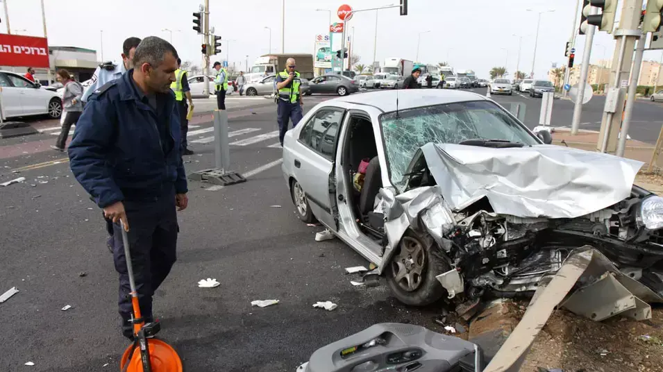 תאונת דרכים קטלנית בצומת מקסים בחיפה, מרץ 2013 תאונת דרכים קטלנית בצומת מקסים בחיפה, מרץ 2013