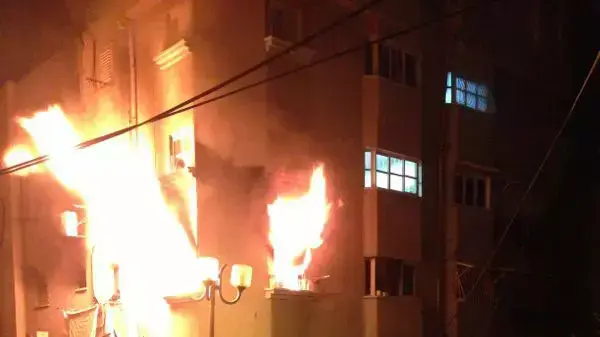 אישה נשרפה למוות בדירתה בלוד אישה נשרפה למוות בדירתה בלוד
