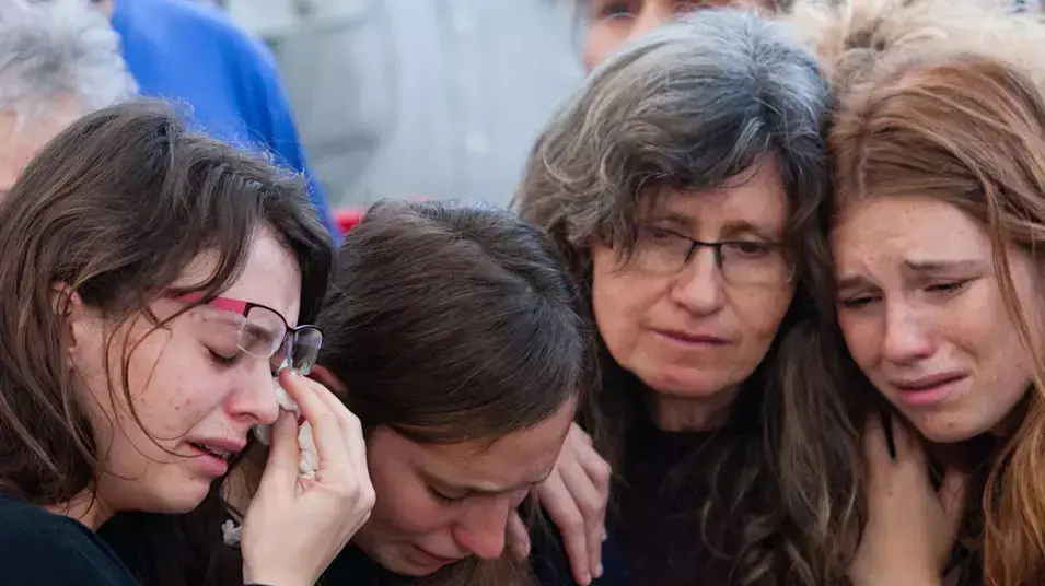 הלוייתו של נועם רון הלוייתו של נועם רון