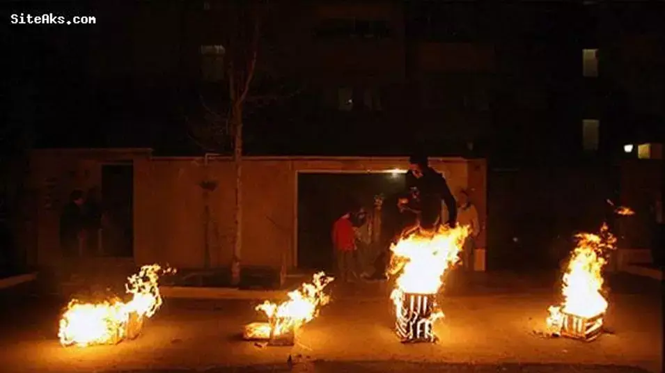 חגיגות "יום רביעי האדום" באירן, מרץ 2013 חגיגות "יום רביעי האדום" באירן, מרץ 2013