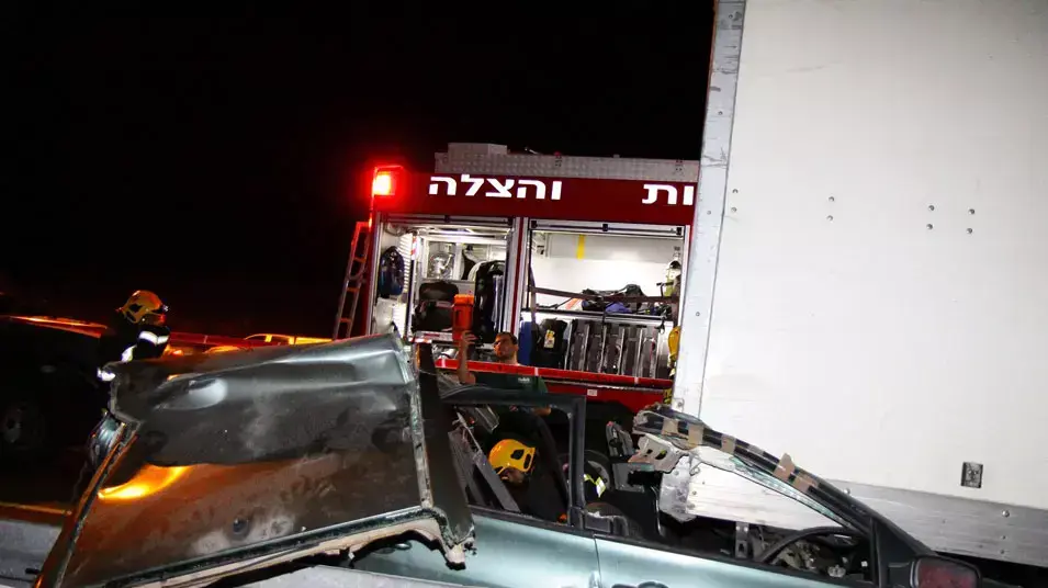זירת התאונה ליד אריאל זירת התאונה ליד אריאל